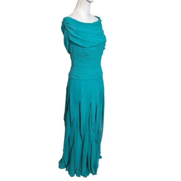 Tadashi Shoji Off Shoulder Maxi Dress Blue Women’s Size 8 Pleated Chiffon - Picture 3 of 16